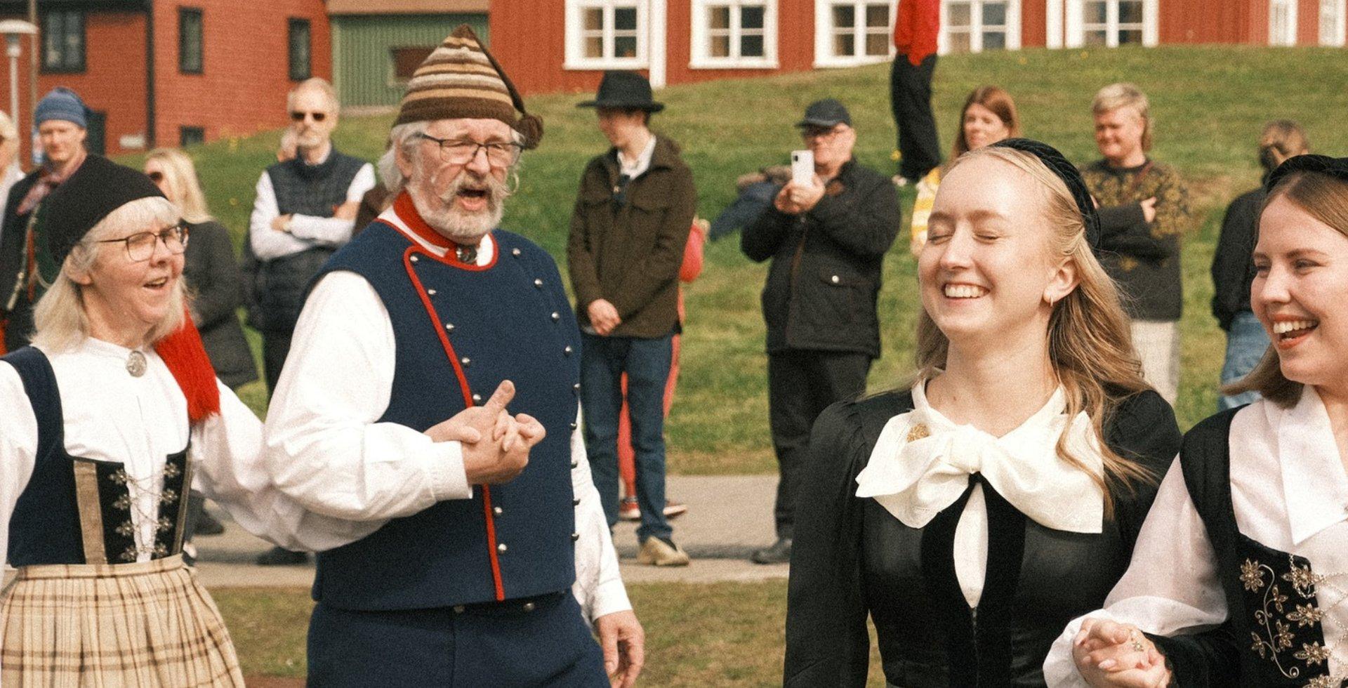 Danskvöld með Þjóðdansafélaginu á Árbæjarsafni